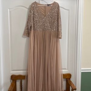 Lovedrobe Luxe Plus Size Long Sleeve Sparkle